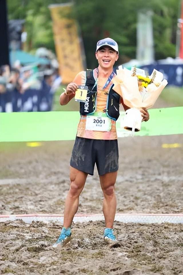 开云-山野共融HOKA陪伴跑者共越莫干山之巅，于赛道共筑间传递山野文化